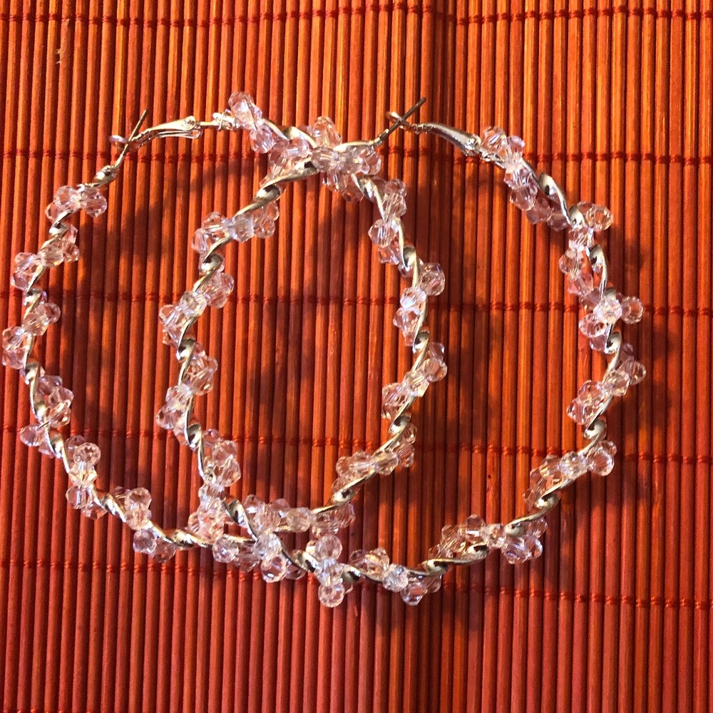 women's hoop ear rings